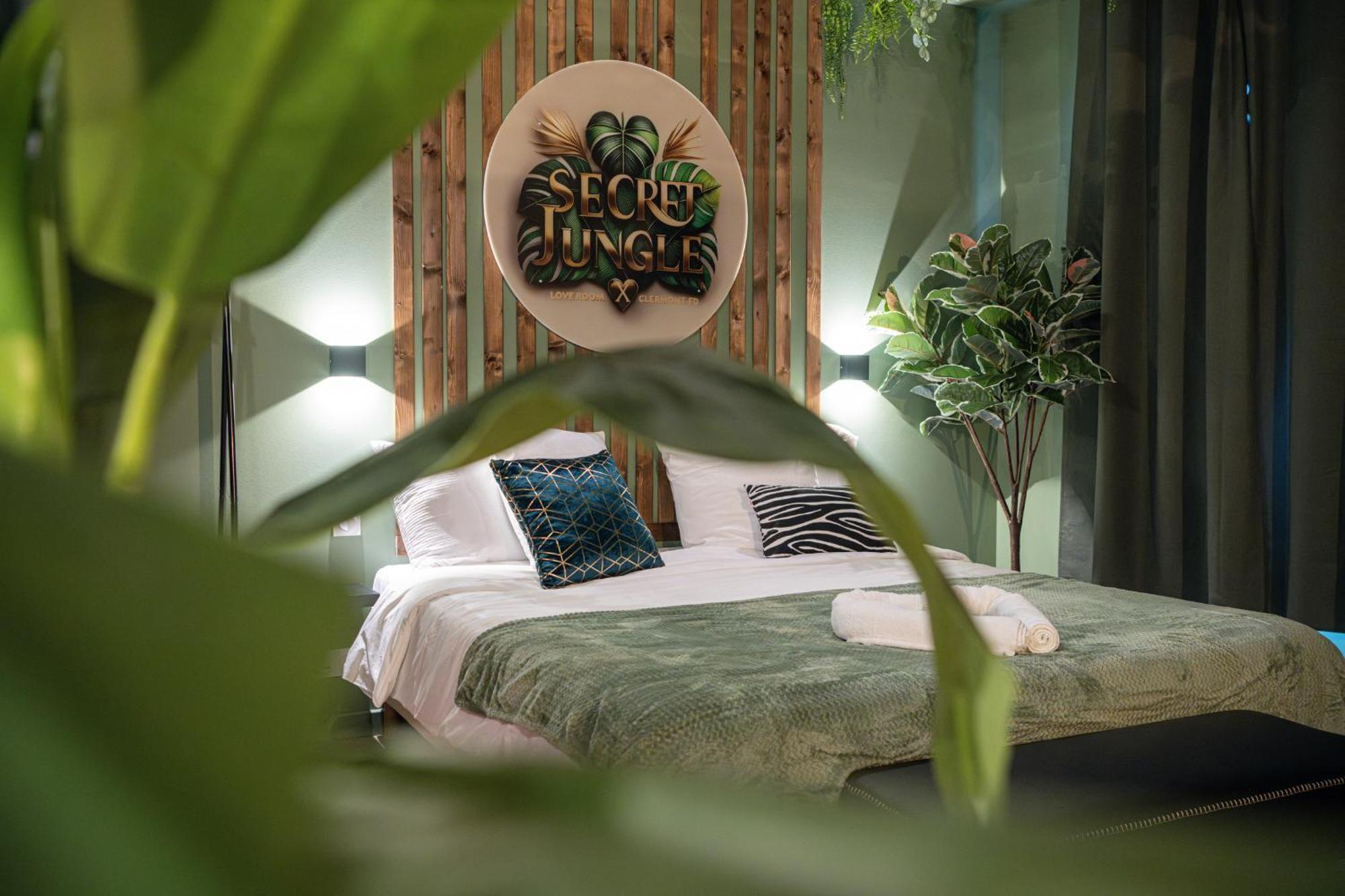 Secret Jungle - Love Room By Prim0 C0Nciergerie Royat Extérieur photo